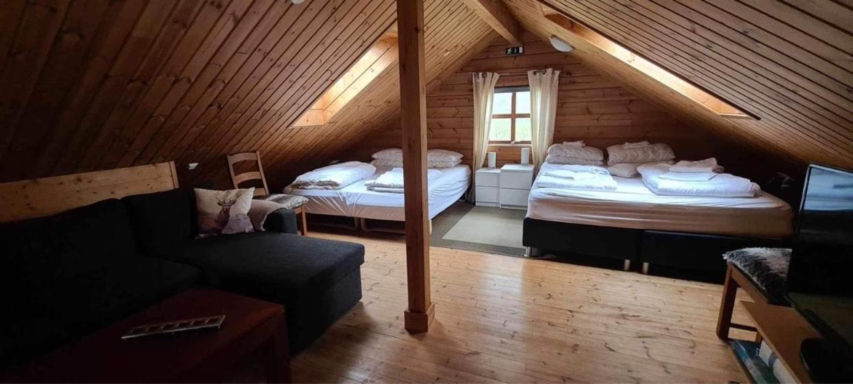 Geysir - Modern Log Cabin Reykholt  Exterior photo